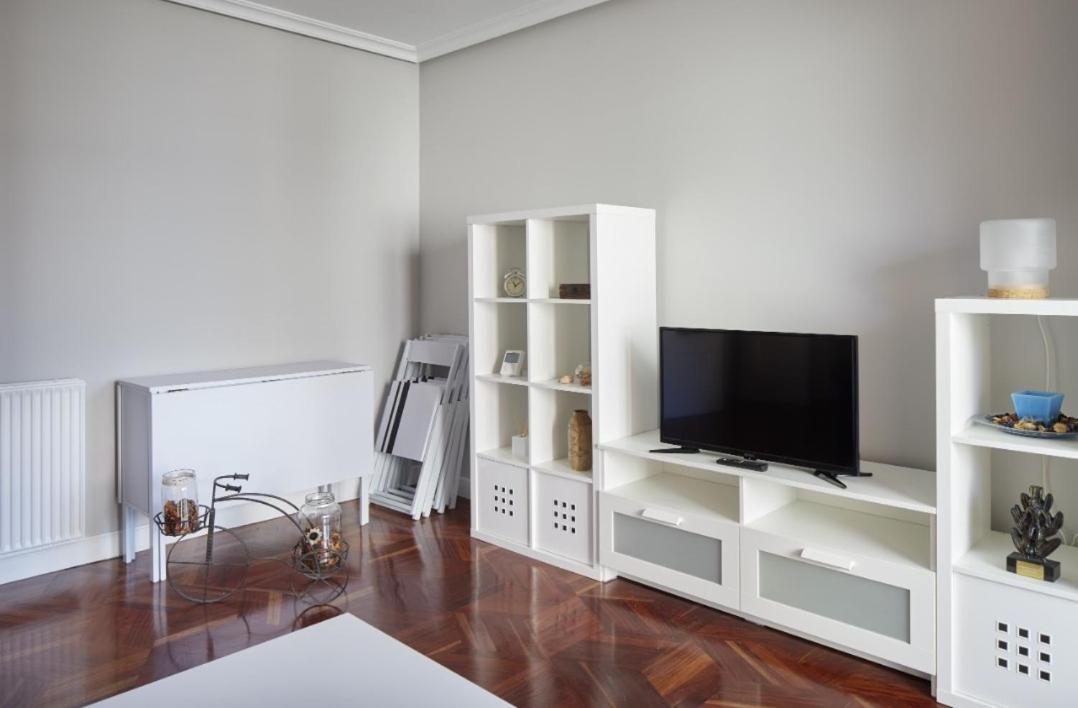 Hondartza Apartment Zarautz Exterior photo